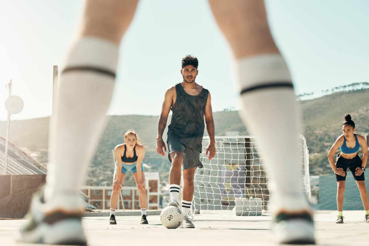 Jugadores listos para iniciar partido
