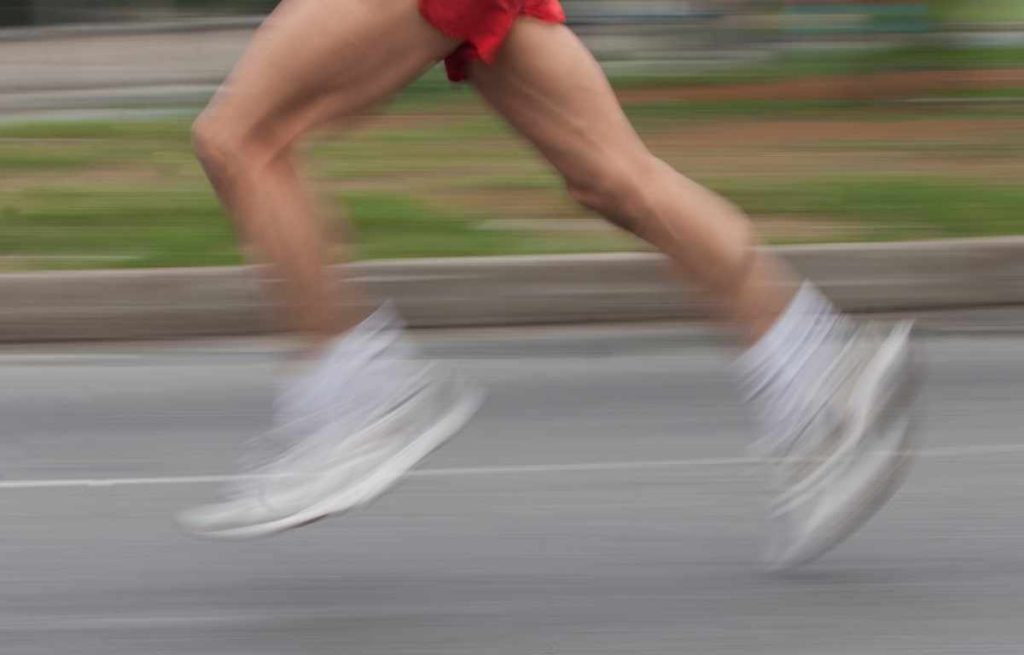Zapatillas Running Uso Diario: Durabilidad y Comodidad para el Corredor Urbano Peruano